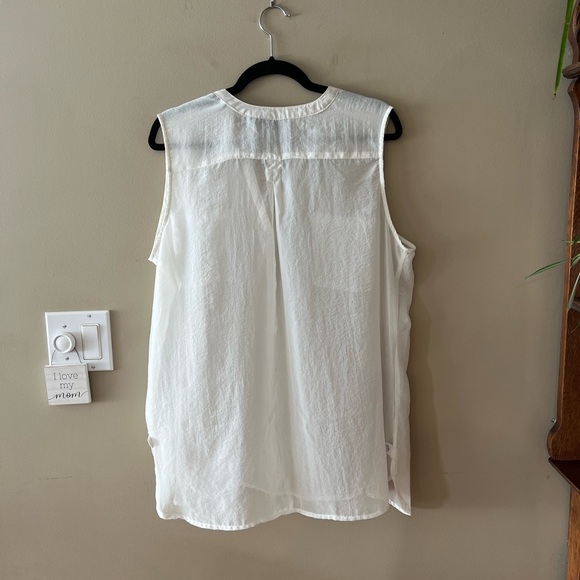 Apt. 9 Light Cream Semi Sheer Button Front Sleeveless Top - Picture 7 of 10